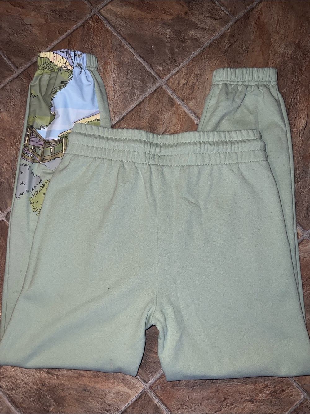 Disney “Winnie the Pooh” Sweatpants - Picture 9 of 10
